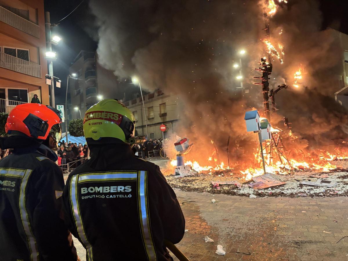 Benicarló despide las Fallas 2026 con la Cremà