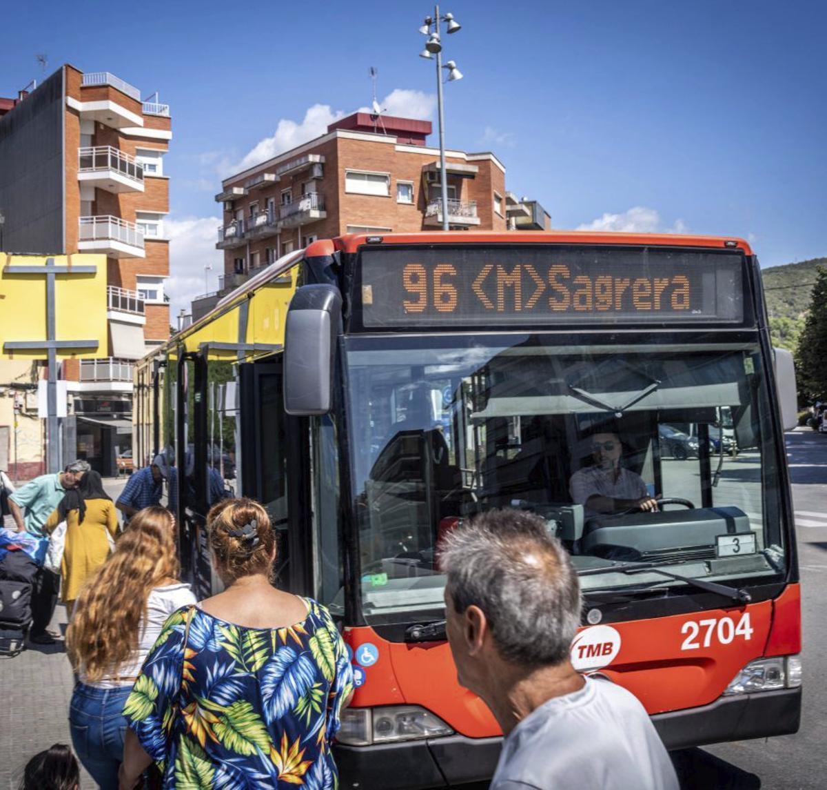 L’AMB aprova  el seu full de ruta per reduir un 30%  el CO2 del trànsit