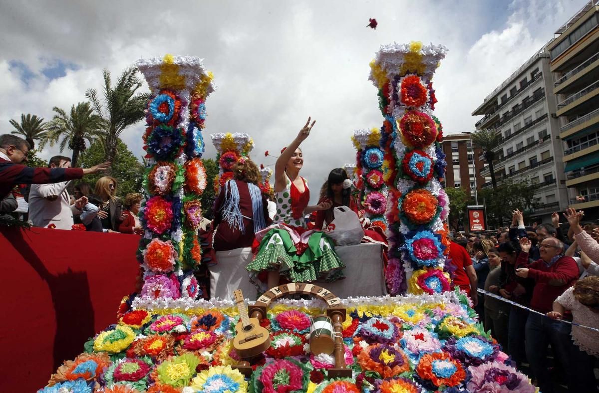 La Batalla de las Flores abre el mayo festivo