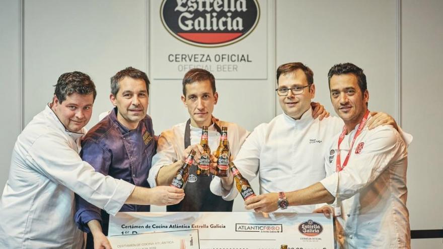 Diego Bello del Hotel Attica 21 de A Coruña, ganador del primer Certamen Estrella Galicia de Cocina Atlántica.