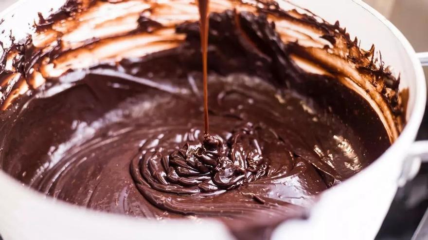 Qué pasa en tu cuerpo si comes chocolate justo después de cenar