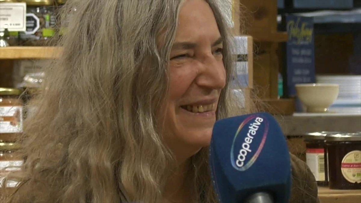 Patti Smith a los manifestantes en Chile: 'Estoy con vosotros'