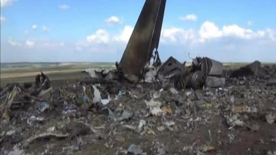 Mueren 49 militares ucranios al ser derribado su avión por los prorrusos