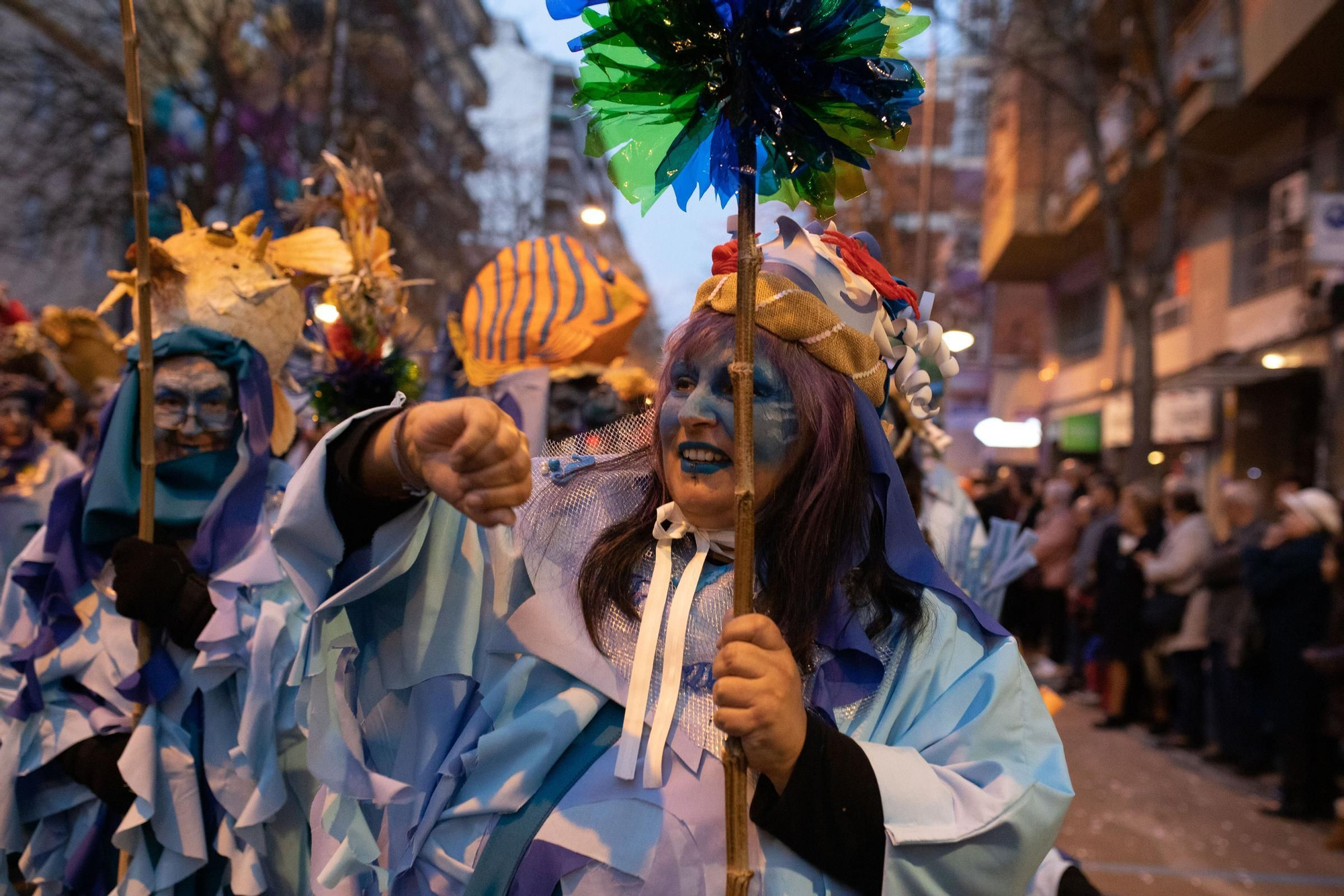 GALERÍA | Zamora se llena de color en el desfile de Carnaval