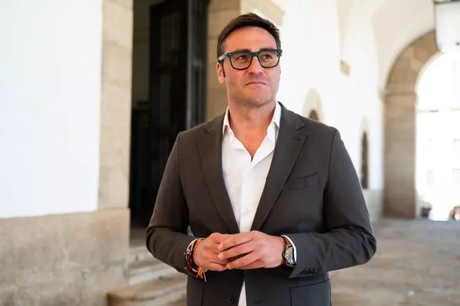 Cáceres refuerza su cita con el libro: "La clave es la implicación del sector"