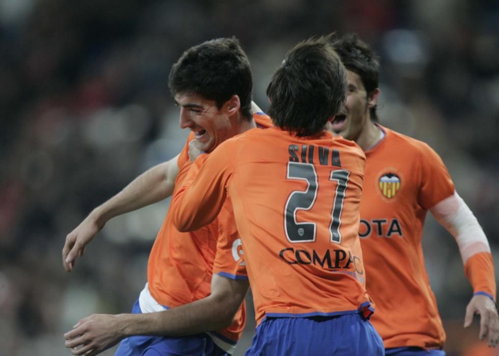 El Valencia CF se impuso por 2-3 al Real Madrid con gol de Arizmendi en el último minuto