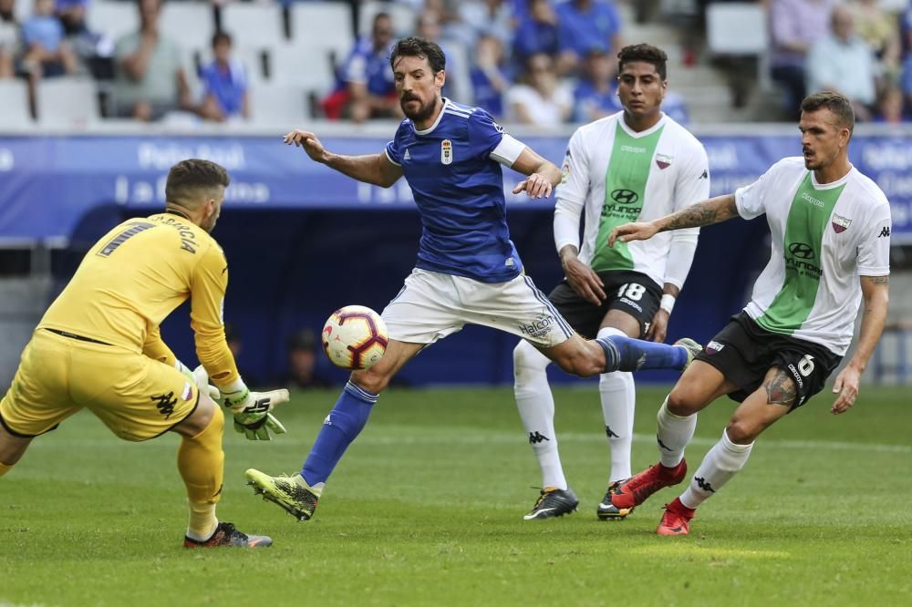 Real Oviedo-Extremadura, debut en Liga