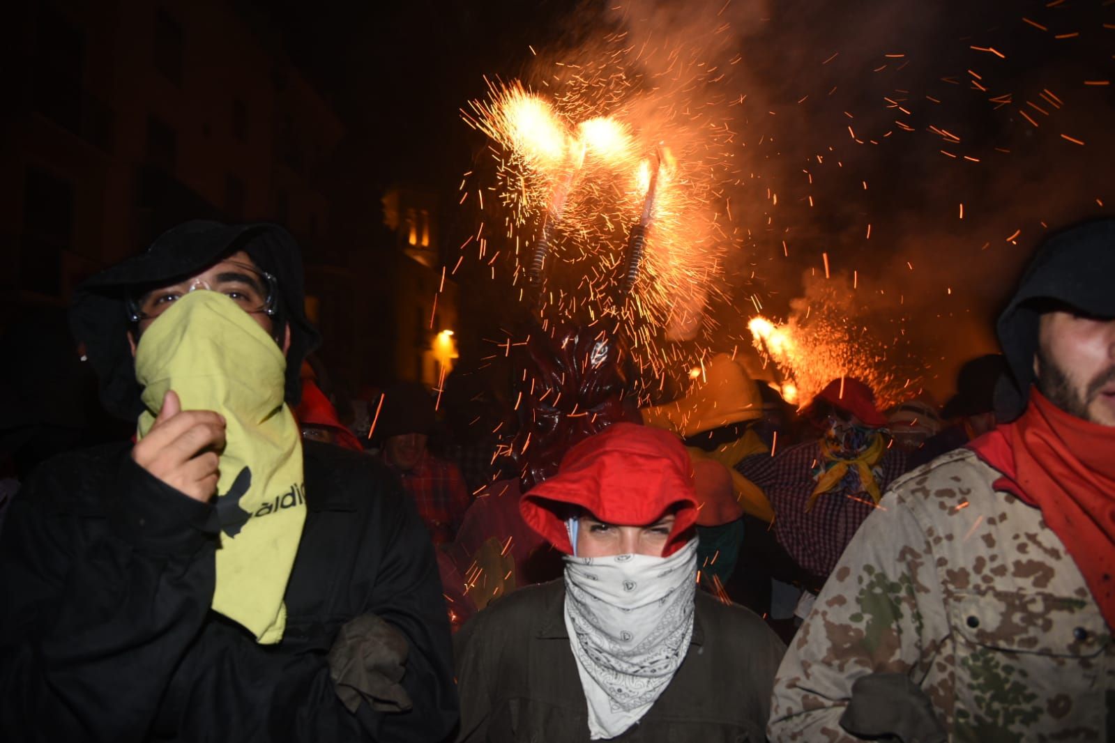 Troba't a les imatges del correfoc de Manresa