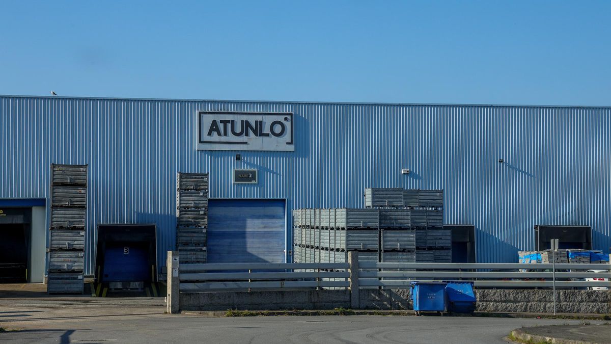 Vista exterior de la empresa Atunlo en el polígono industrial Sete Pías, en Cambados.