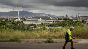 Vista de la Anella Olímpica de Barcelona, con el Sant Jordi Club y el Palau Sant Jordi en el centro.