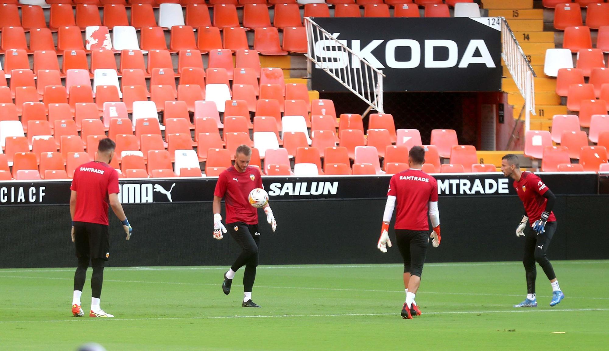 El Valencia CF prepara el partido frente al Real Madrid en Mestalla