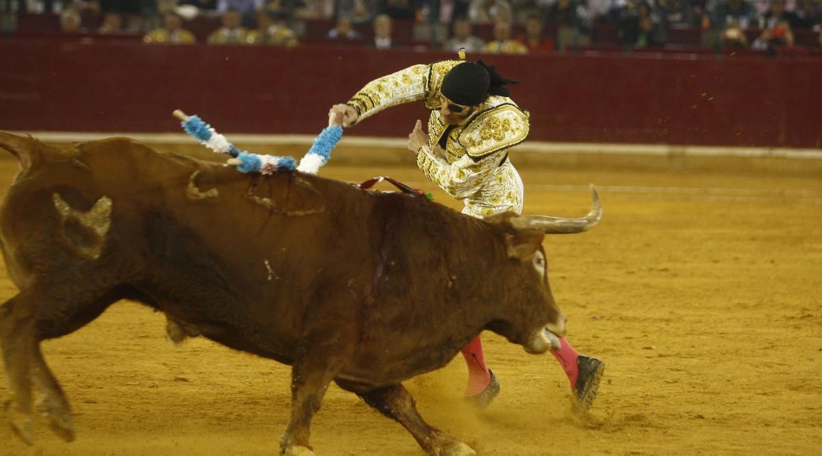 Juan José Padilla se retira en Zaragoza