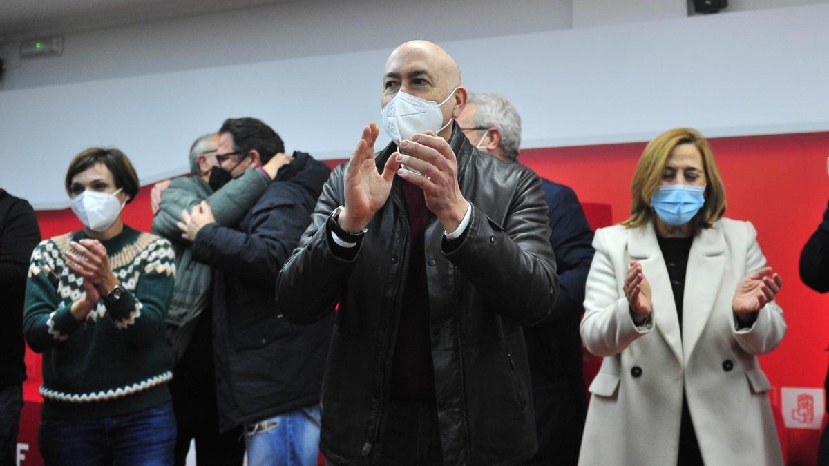 Alejandro Soler gana las primarias del PSPV-PSOE