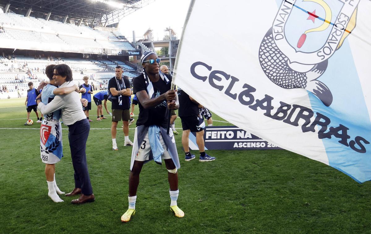 Partido de vuelta de la final por el ascenso a Segunda División disputado en el estadio Abanca Balaídos entre el Real Club Celta de Vigo Fortuna y la Ponferradina, con victoria para los locales, que se convierten en el primer equipo filial gallego en subir a dicha categoría. FUTBOL. CELTA B. CELTAB. VIGOB. VIGO B. FILIAL. PRIMERA RFEF. FEDERACION. ASCENSO HISTORICO