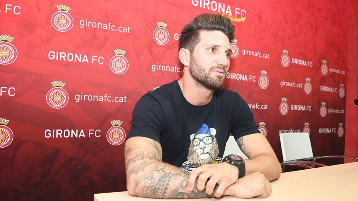 Carles Planas, en su presentación como nuevo jugador del Girona