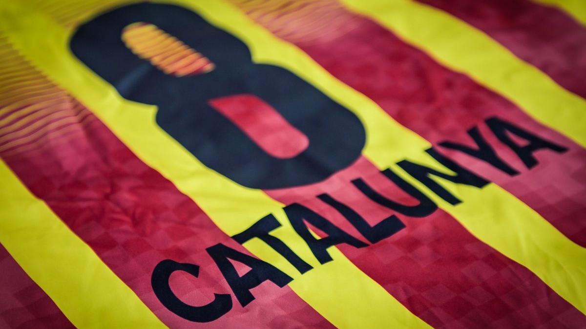 Nuevo diseño de la camiseta de la selección catalana.