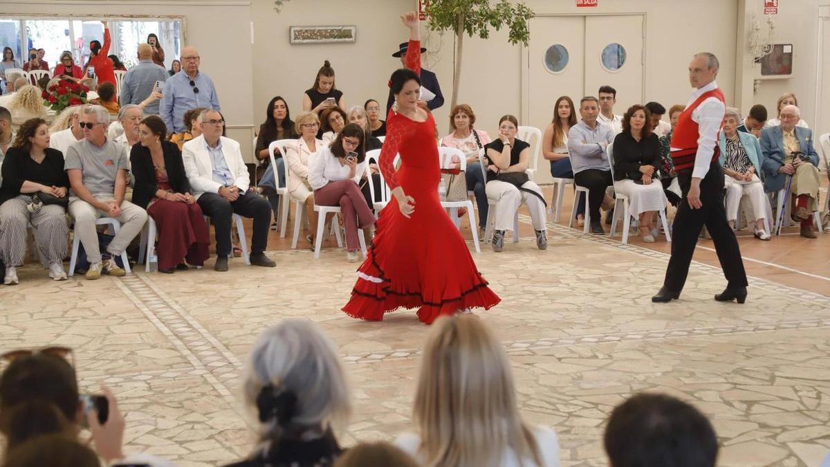 Moda flamenca a beneficio de Acodem