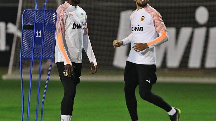 Mangala y Garay, dos de los casos confirmados de Covid19, durante un entrenamiento.