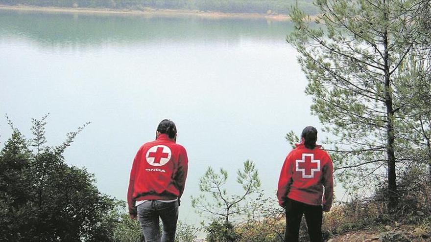 Muy grave un niño de 11 años hallado flotando en el Sitjar