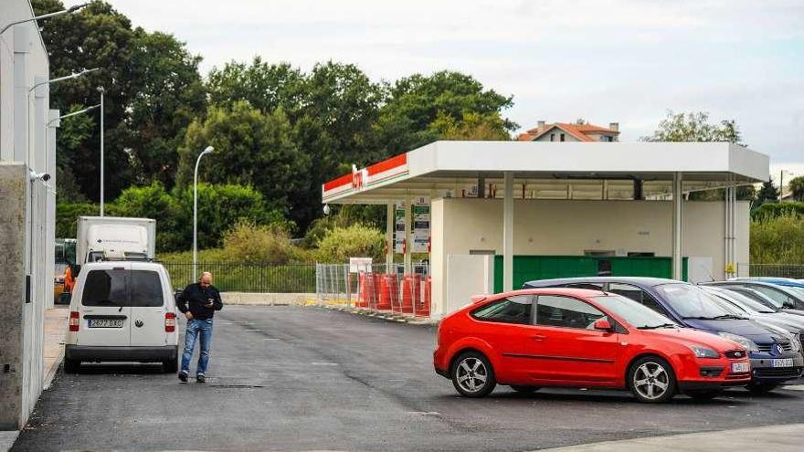 Los vecinos confían en que Alcampo dé vida a la ciudad pero recelan del tráfico