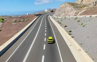 El convenio de carreteras obliga a Canarias a asumir en solitario 54 obras