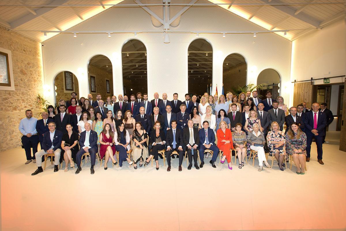 Gala de bienvenida a los nuevos colegiados.