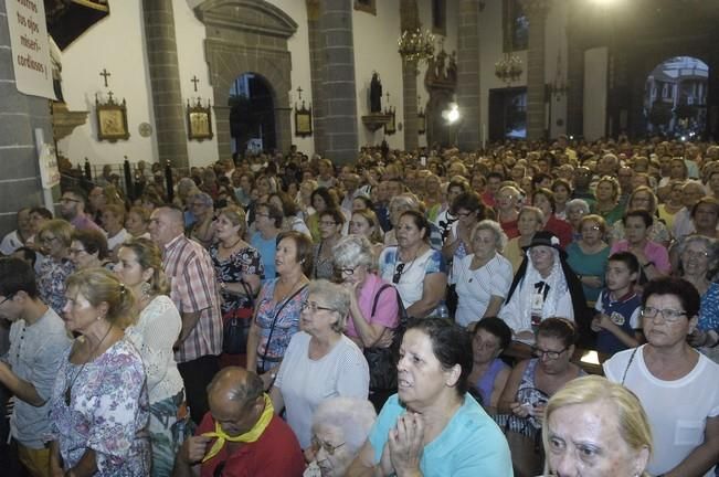 BAJADA DE LA VIRGEN DEL PINO DE SU CAMERIN