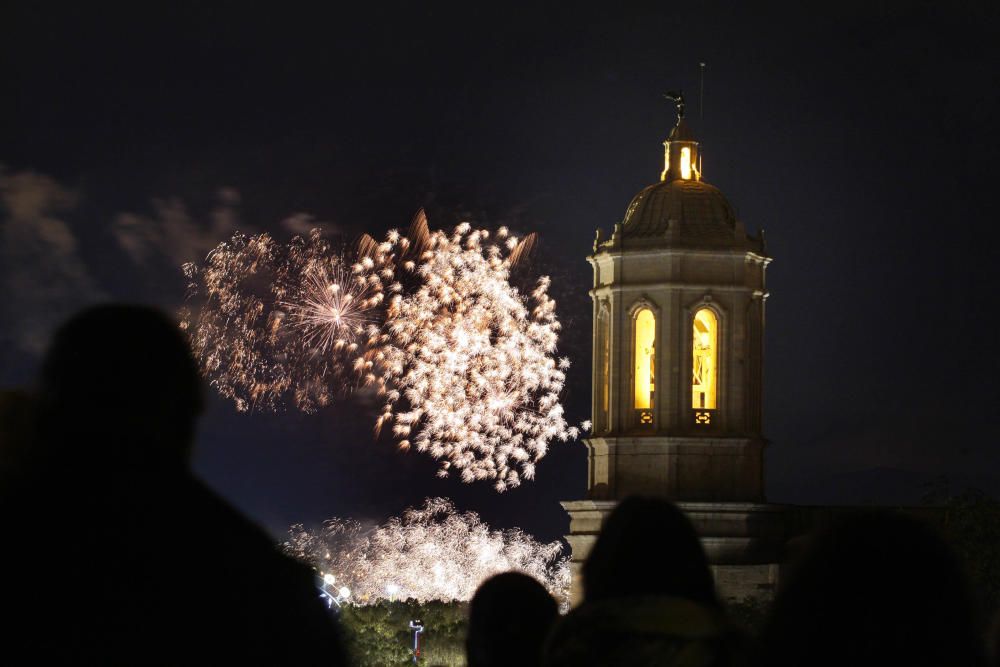 Focs artificials per tancar les Fires de Girona