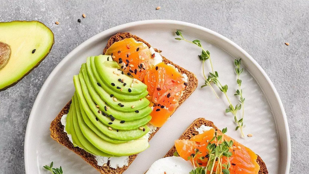 Dieta para aumentar masa muscular en mujeres a partir de los 40: efectiva y saludable