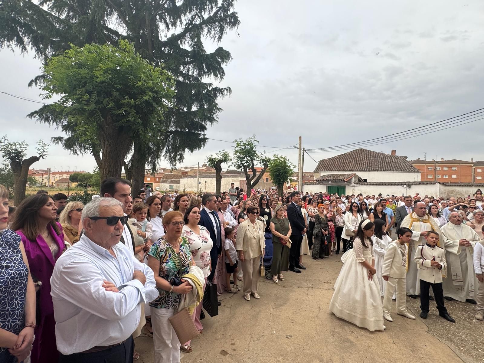 GALERÍA | La Virgen de la Antigua vuelve a su morada en Fuentesaúco