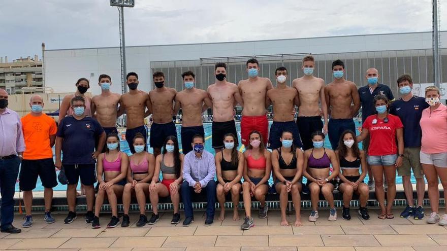 Concentración de la selección española júnior de natación en Inacua