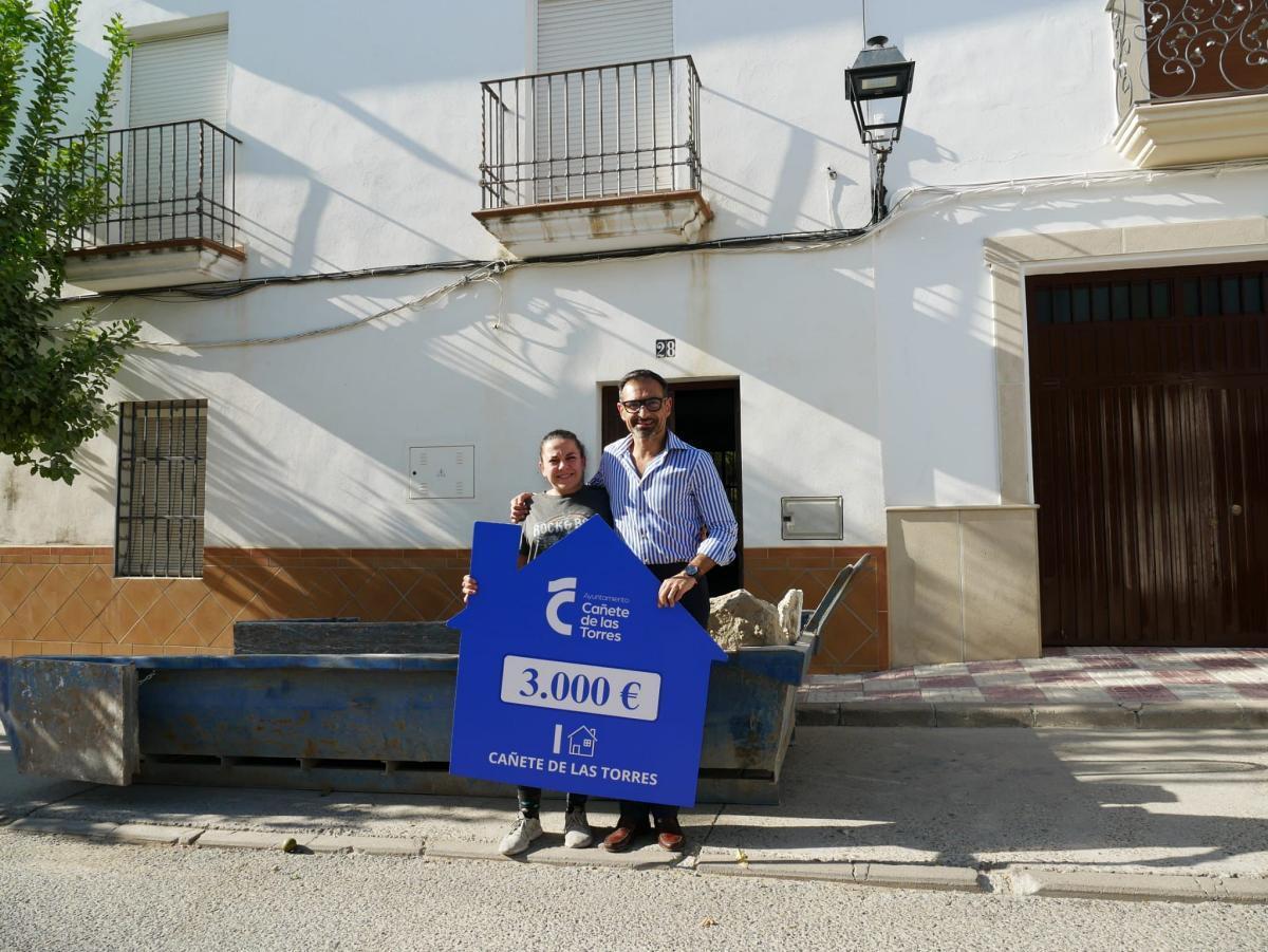 Programa de ayudas de 3.000 euros para jóvenes menores de 40 años que adquieren su primera vivienda.