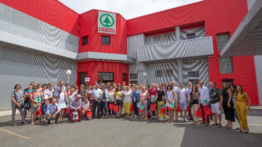 Una delegación polaca visita SPAR en la Isla