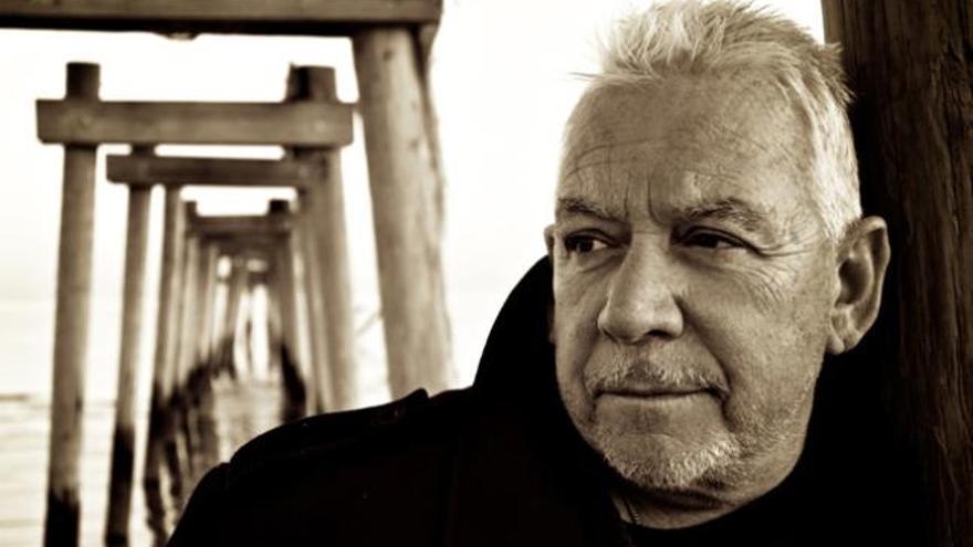 Eric Burdon y su desgarrada voz en el Auditorio Alfredo Kraus