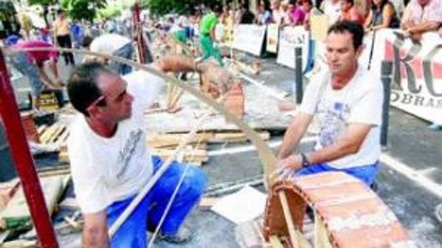 60 maestros de la paleta se enfrentan a una obra de vanguardia