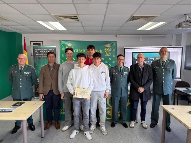 Galería | Así ha sido el acto de entrega de diplomas de la VII Ciberliga Pre Amateur de la Guardia Civil