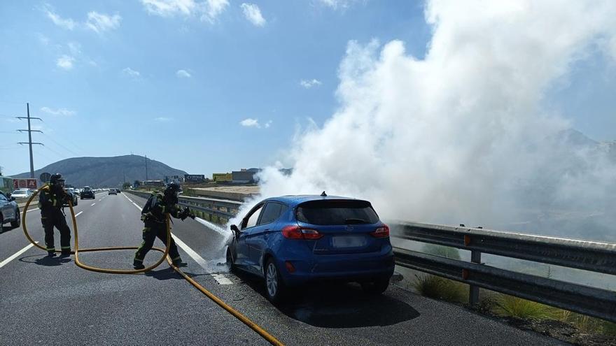 No Injuries Reported After Car Fire on Tenerife’s TF-1 Highway
