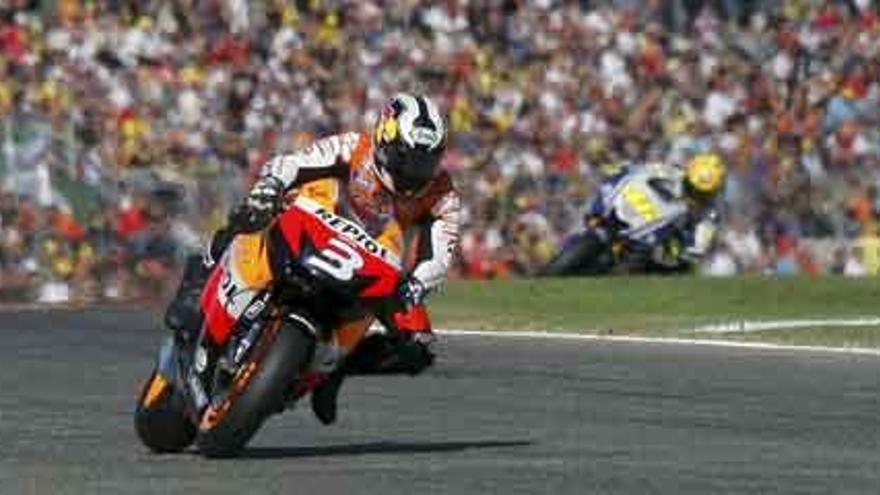 El piloto español de Moto GP Daniel Pedrosa durante su participación en el Gran Premio de la Comunidad Valenciana, en 2009.