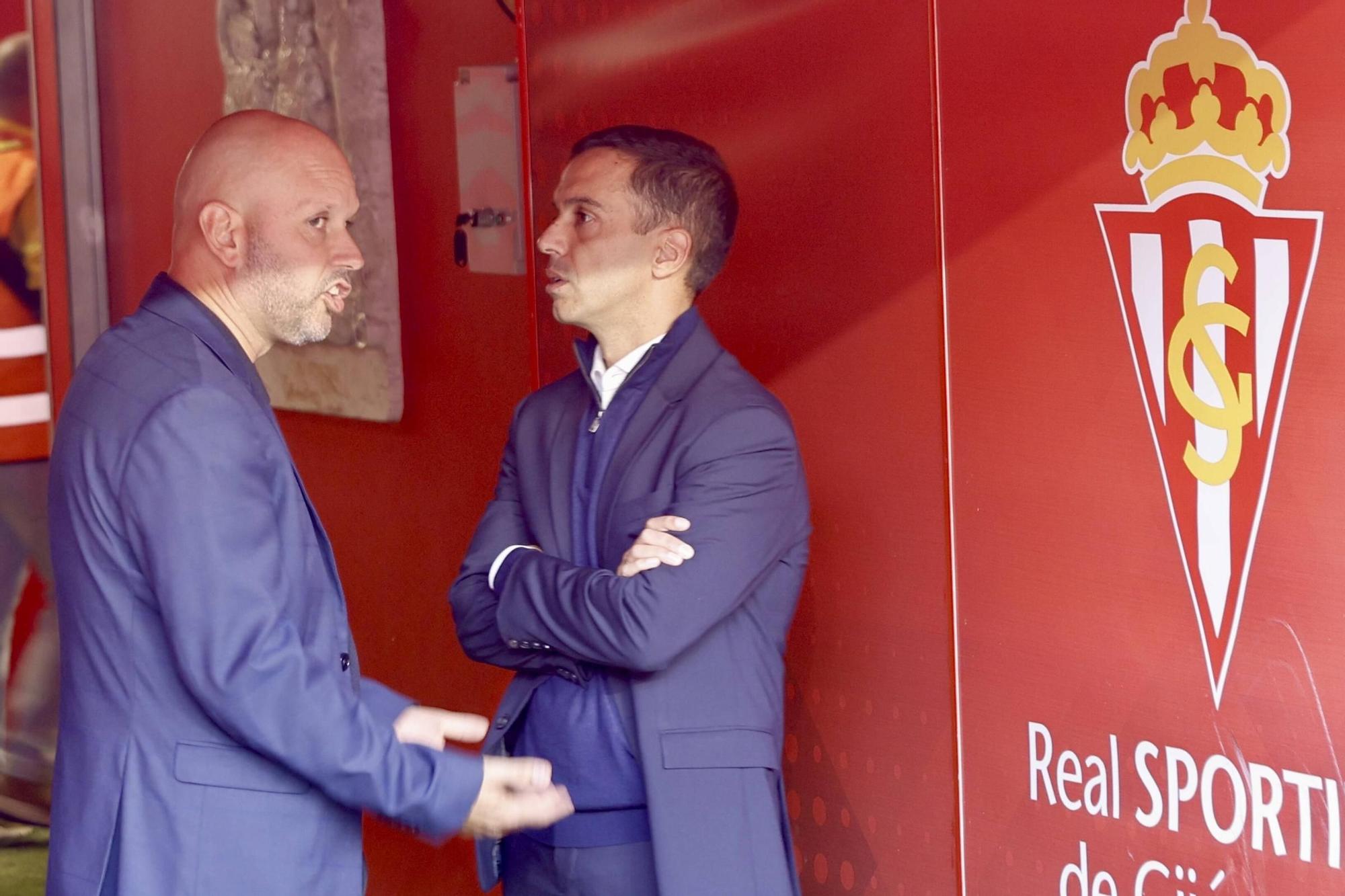EN IMÁGENES: El partido del Sporting- Racing de Santander en El Molinón