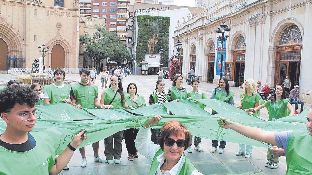 Imagen de los actos que se hicieron con motivo de la cuestación para apoyar la investigación contra el cáncer.