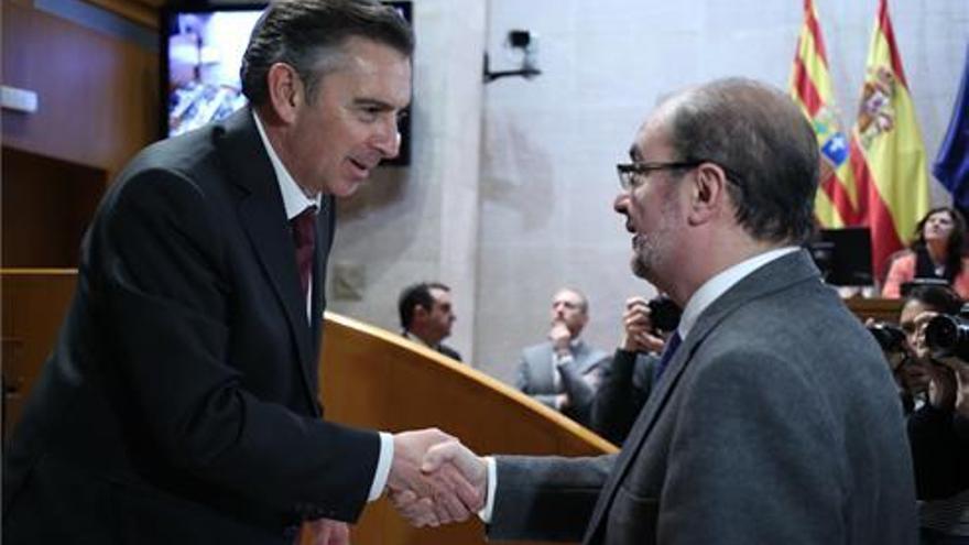 Beamonte pide a Lambán que no dependa de Podemos, que no cree en la Constitución