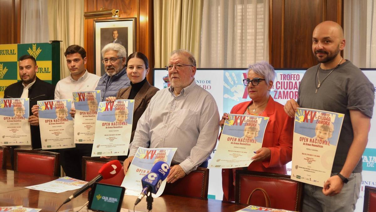 Presentación del Campeonato solidario de Tiro "Ciudad de Zamora"