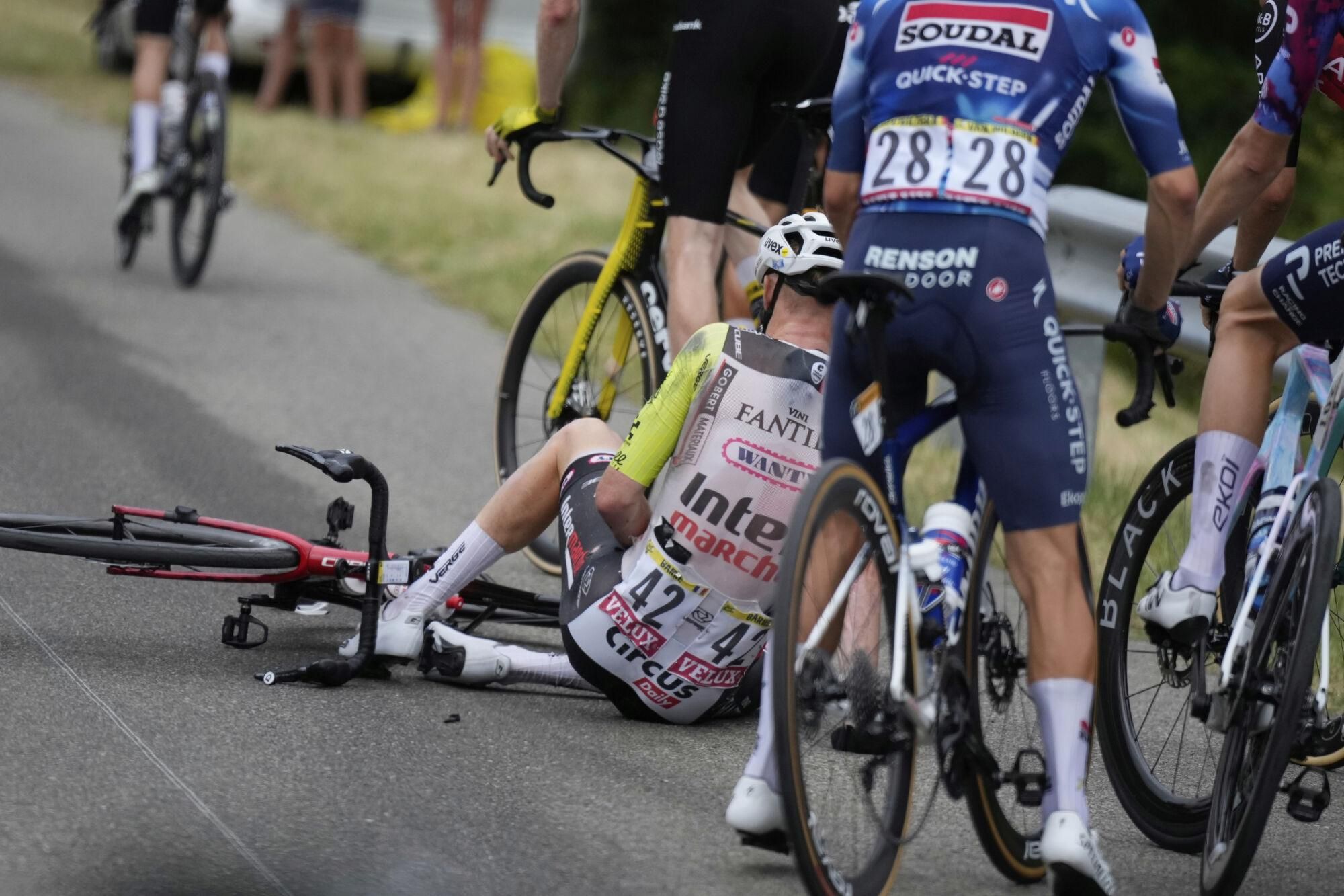 La etapa 17 del Tour de Francia, en imágenes