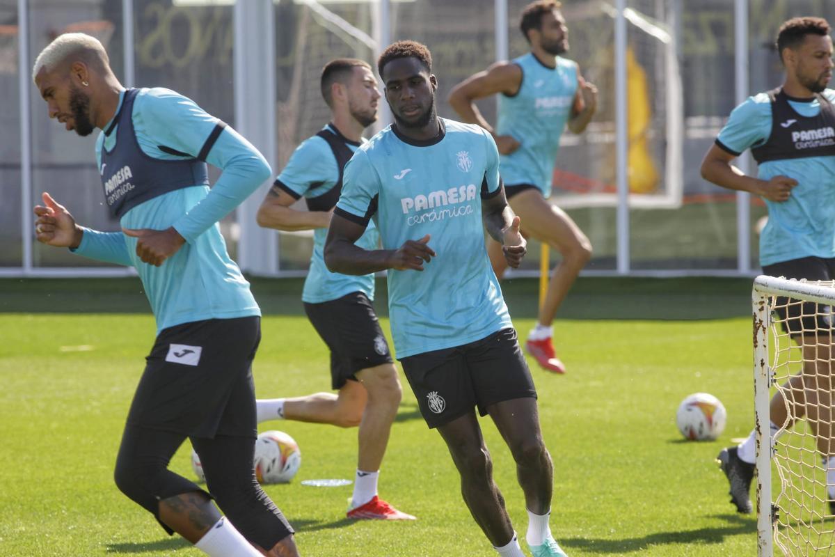 Boulaye Dia, durante su primer entrenamiento como jugador del Villarreal CF.