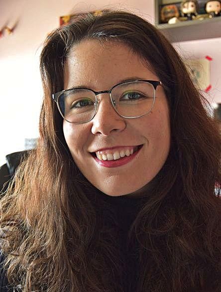 Rebeca Lar habla en Club FARO sobre sus Premios da Xuventude