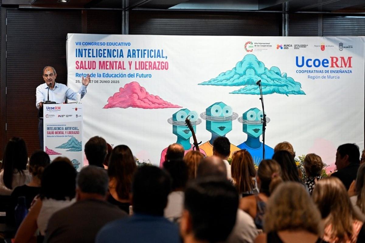Ucoerm celebró del 25 al 27 de junio el VII Congreso de Educación: Digitalización, Salud mental y Emprendimiento en la era digital.