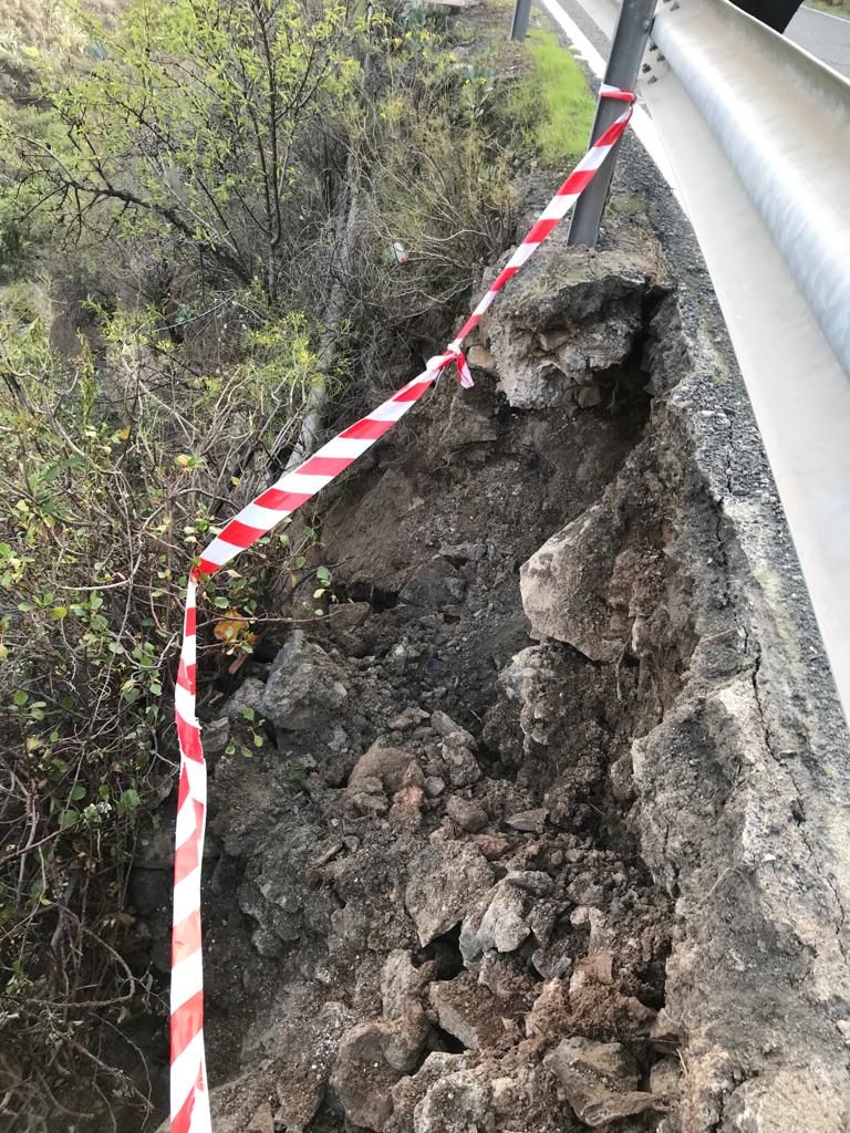 Tramo afectado de la GC-60 a su salida de Tunte hacia Tejeda.