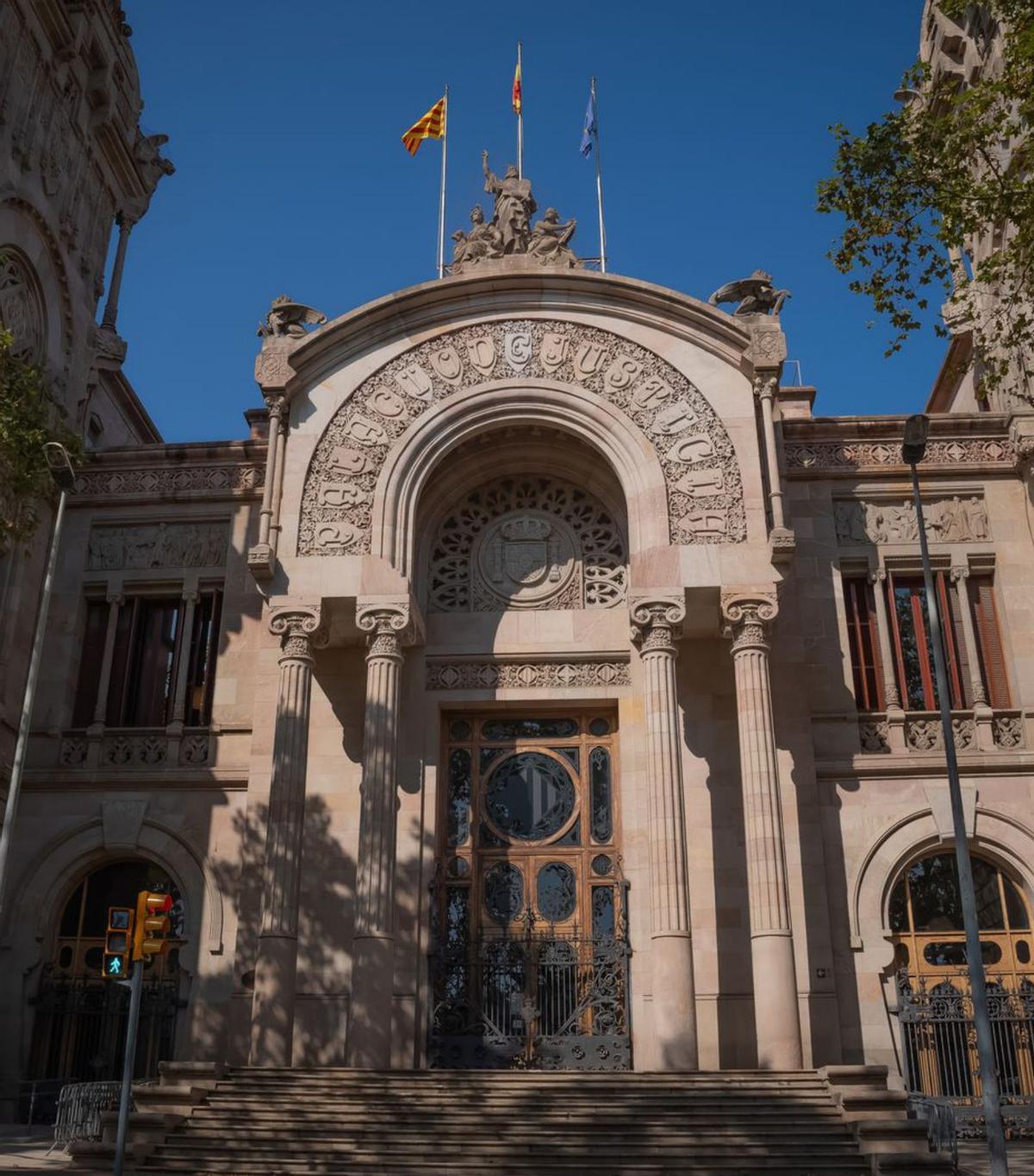 ¿Cap a un nou enjudiciament?