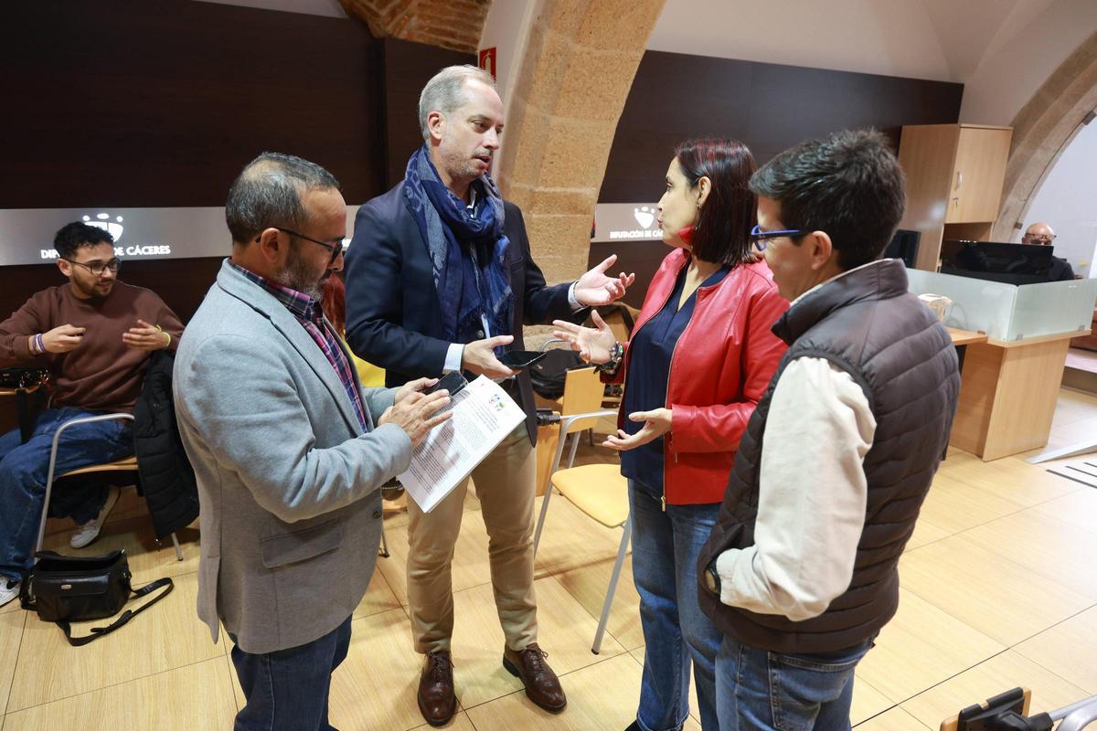 Presentación de la renovación del convenio de la Red Comarcal de Atención al Cazador