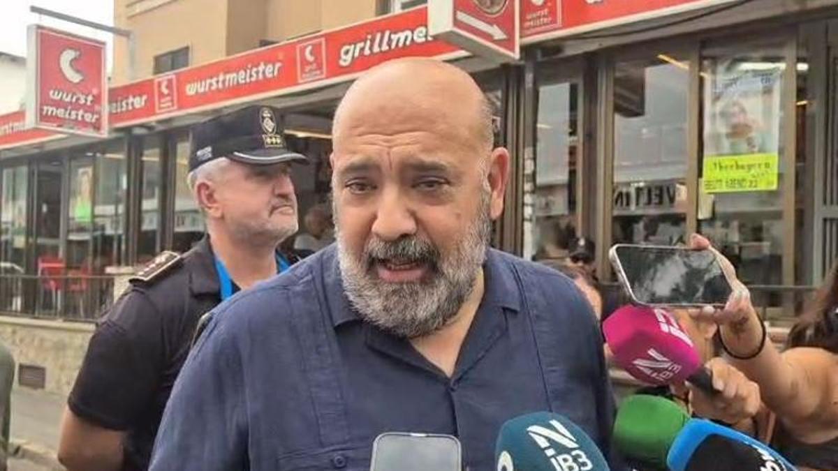 Las actuaciones de la Policía Local de Palma contra la venta ambulante ilegal han retirado 100.000 productos de la calle